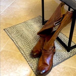 GENUINE FRYE BOOTS